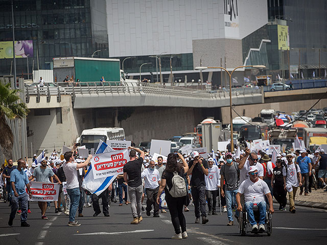 Демонстрация инвалидов ЦАХАЛа: сотни демонстрантов блокировали Аялон