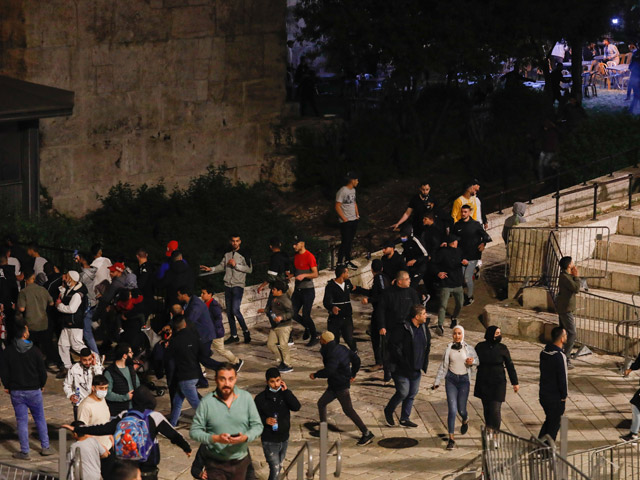 Беспорядки в Иерусалиме. Фоторепортаж