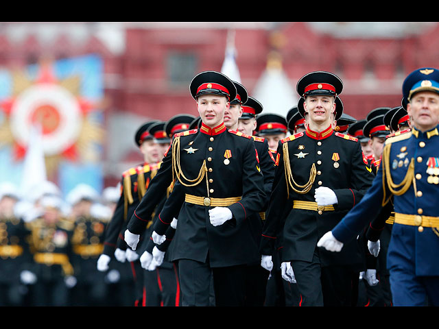 В Москве прошел военный парад. Фоторепортаж