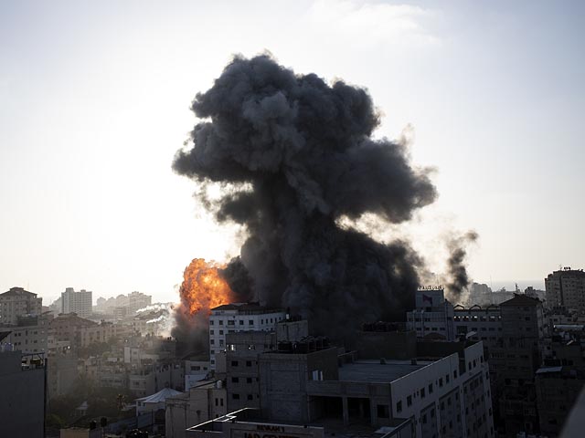 Палестинские СМИ сообщают об ударах ВВС ЦАХАЛа по всему сектору Газы
