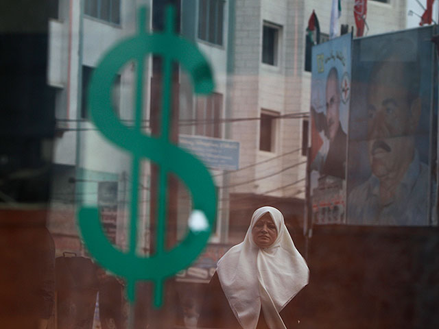 Египет переведет на восстановление Газы 500 миллионов долларов