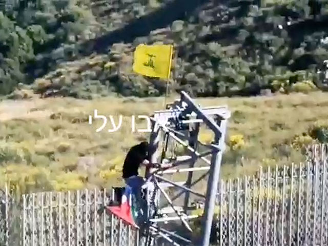 На ливанской границе нарушитель залез на забор и украл "средство наблюдения". ВИДЕО