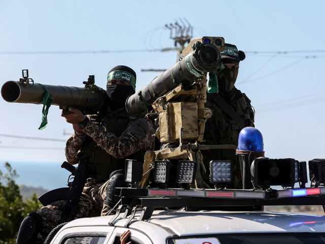 ХАМАС провел "парад победы" в секторе Газы. Фоторепортаж