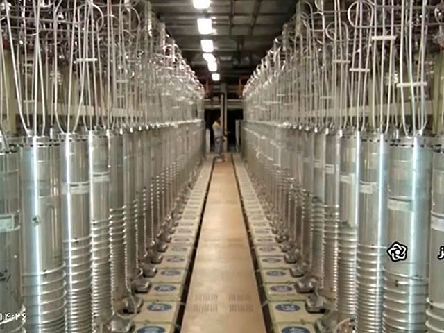 Каскад центрифуг на обогатительной фабрике в Натанзе