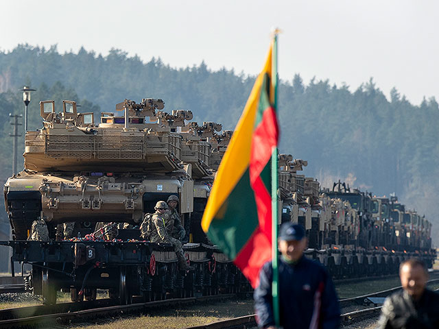 The Washington Times. Противостояние: США и NATO проводят военные учения в Европе, а Россия отправит войска на запад