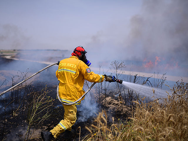 Пожар в Нахаль-Оз, подозрение на "огненный террор"