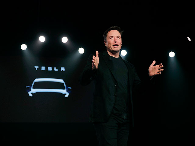 Илон Маск объявил об отказе от разработки новой флагманской модели Tesla