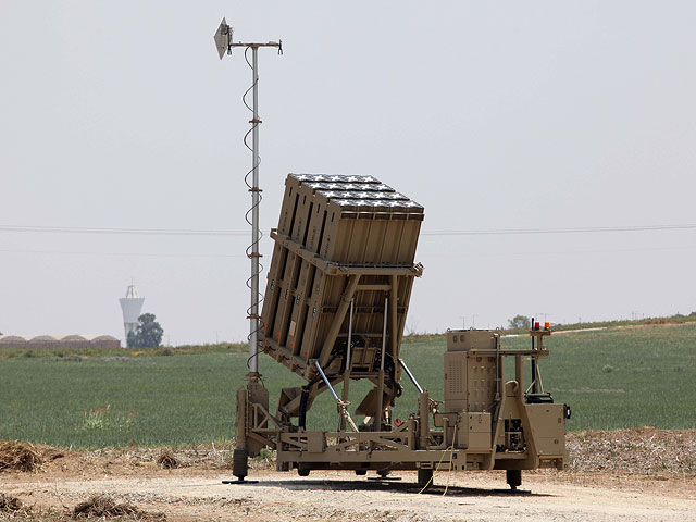 После угроз ХАМАСа ЦАХАЛ разворачивает дополнительные батареи "Железного купола"