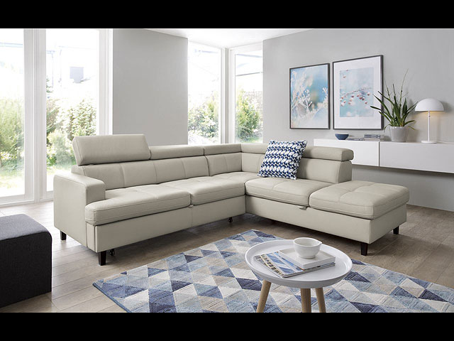 Стильный современный диван Sisto с комфортными, регулируемыми подголовниками
