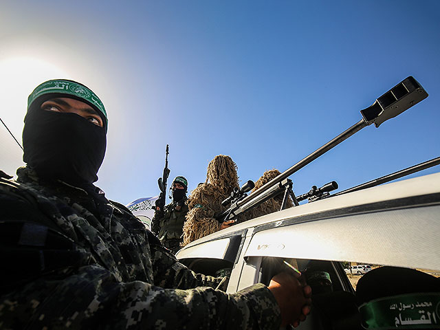 HRW обвиняет ХАМАС в военных преступлениях против израильтян