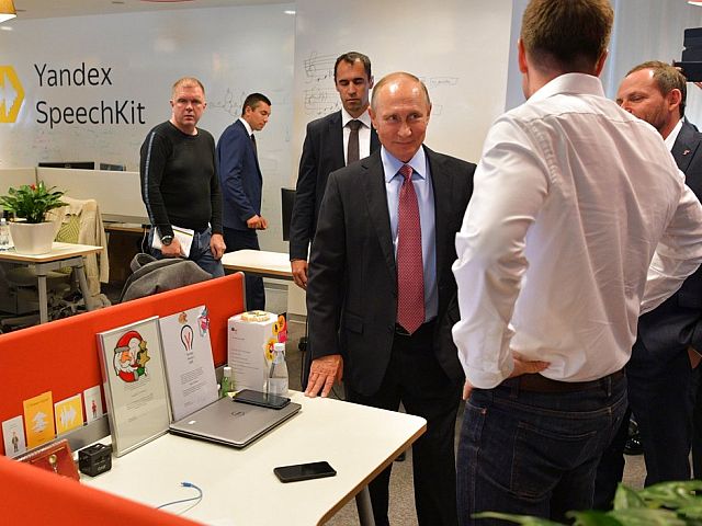 Путин в гостях у "Яндекса". 2017 год