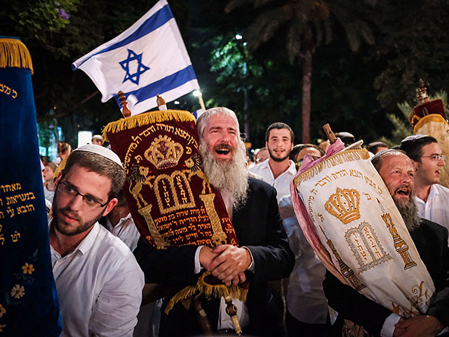 Израиль готовится к празднику Симхат Тора, усилены меры безопасности