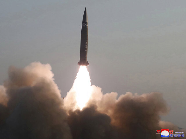 Северная Корея "отметила" выступление своего представителя в ООН запуском баллистической ракеты