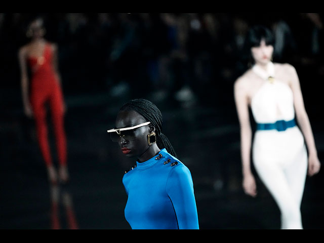 Новые коллекции Saint Laurent и Dior на Неделе высокой моды в Париже. Фоторепортаж