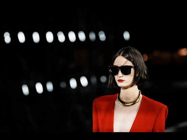 Новые коллекции Saint Laurent и Dior на Неделе высокой моды в Париже. Фоторепортаж