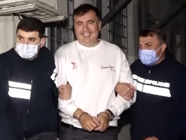 К задержанному в Тбилиси экс-президенту Грузии Михаилу Саакашвили не пустили адвокатов