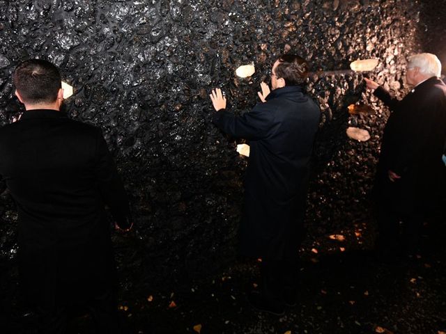 В Бабьем Яру состоялась церемония открытия мемориала жертвам Холокоста
