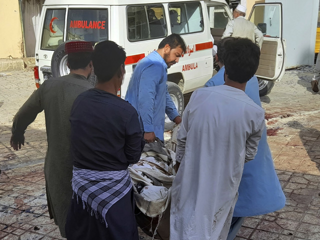 Взрыв около мечети в Кандагаре, множество жертв