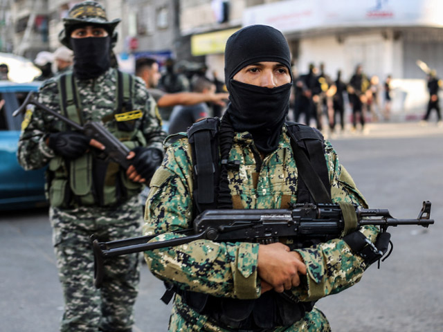 "Бригады Аль-Кудса" провели "парад" в Газе после полной мобилизации. Фоторепортаж