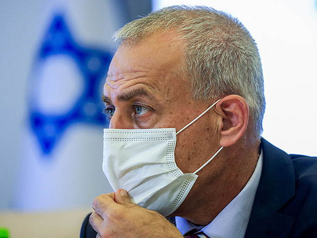 Гендиректор минздрава: "Я бы не разрешил въезд в Израиль туристам, вакцинированным "Спутником"