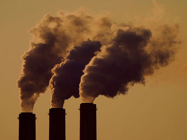 Катар сократит на четверть выброс парниковых газов