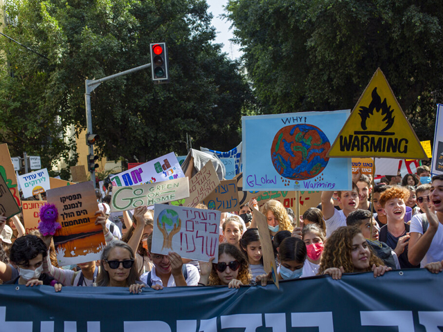 Демонстрация борцов против изменения климата в Тель-Авиве. Фоторепортаж