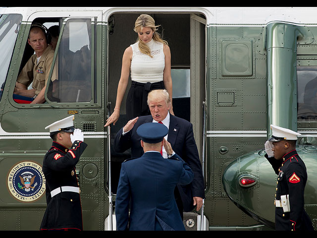 Президент Дональд Трамп и Иванка Трамп на базе ВВС Эндрюс, штат Мэриленд, 13 июня 2017 года