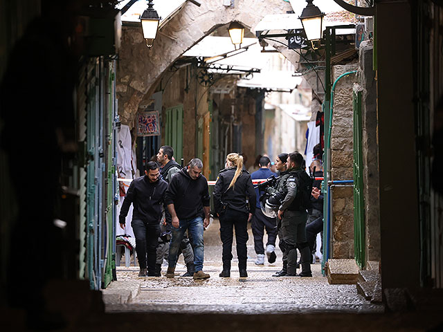 Теракт в Старом городе в Иерусалиме: двое тяжелораненых, один террорист застрелен, второй скрылся. 21 ноября 2021 года
