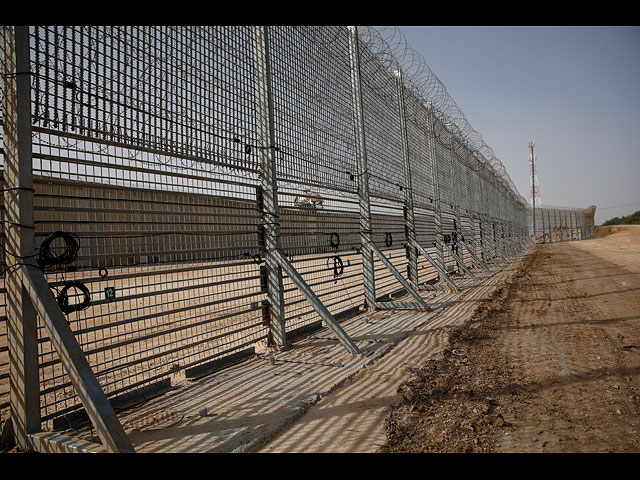 Новый "забор" на границе сектора Газы. Фоторепортаж