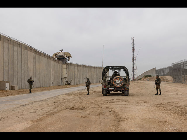 Новый "забор" на границе сектора Газы. Фоторепортаж