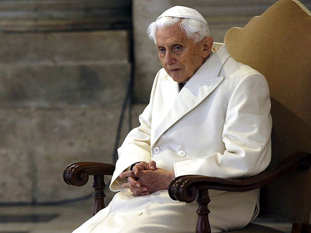 Расследование в Германии: папа Бенедикт XVI знал о священниках-педофилах