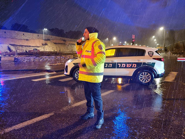 Из-за снегопада закрыто шоссе между Тель-Авивом и Иерусалимом