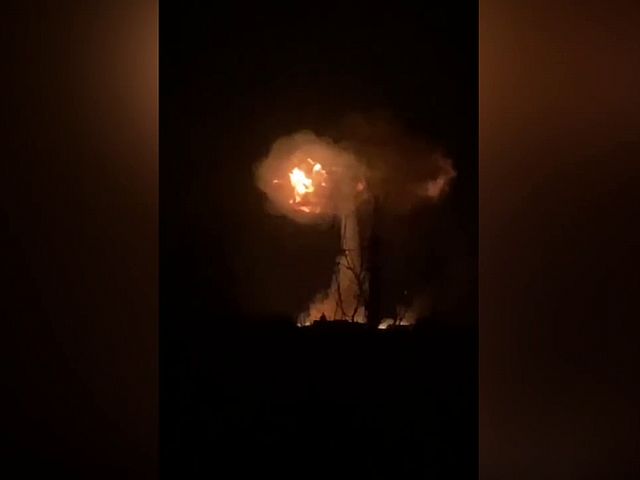 Взрыв под Харьковом. Горит газопровод