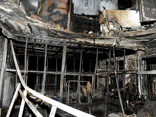 В Дамаске сгорел торговый центр, более десяти погибших