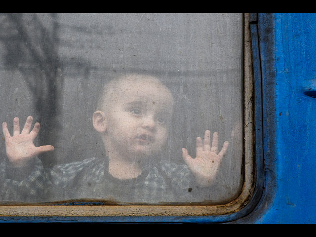 Беженцы покидают Украину. Фоторепортаж