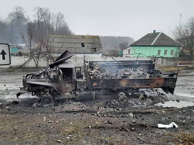 Российская военная техника, оставшаяся в полях и лесах Украины. Фоторепортаж