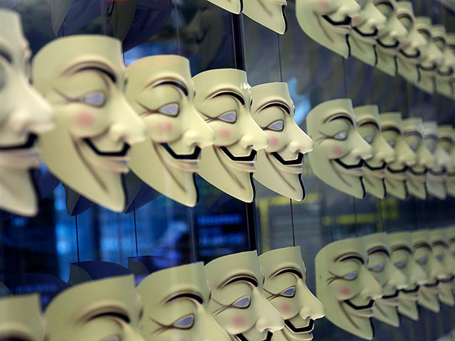 Группа хакеров Anonymous объявила о взломе базы данных Центробанка России