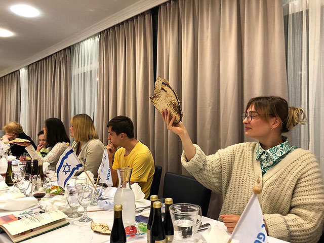 Первый пасхальный седер в Израиле. Короткие истории новых репатриантов из Украины