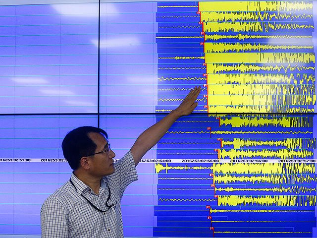An earthquake of magnitude 6.0 hit off the coast of the Japanese island of Honshu