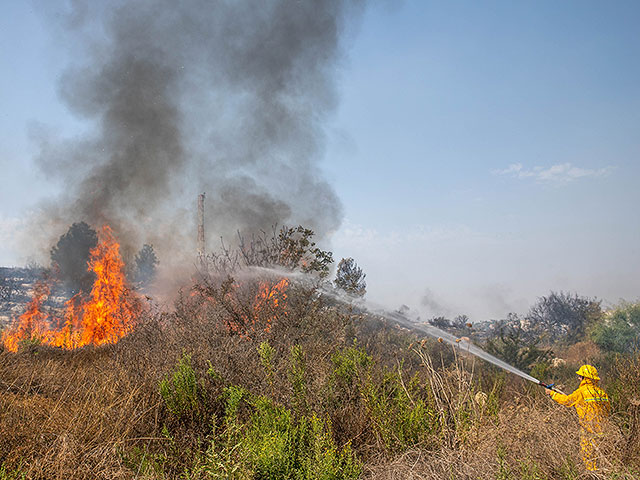 Пожар возле Ицхара, на месте вспыхнули беспорядки