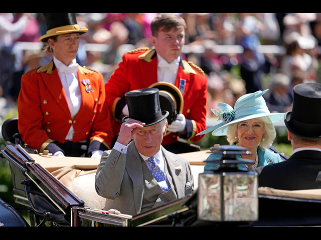 Наряды Royal Ascot 2022: символика года – украинская. Фоторепортаж