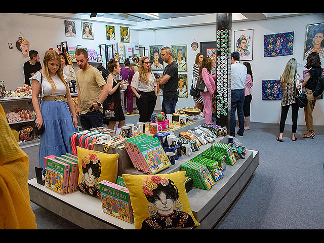 Выставка художницы Фриды Кало в Израиле. Фоторепортаж