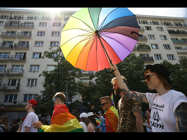 "Гордость Варшавы и Киева": крупнейшая ЛГБТ-акция в Европе. Фоторепортаж