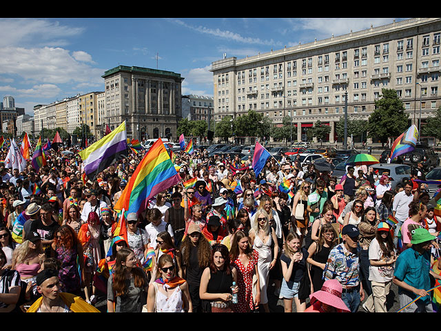 "Гордость Варшавы и Киева": крупнейшая ЛГБТ-акция в Европе. Фоторепортаж