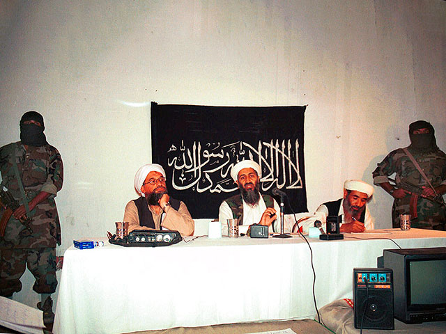 Аз-Зауахири и Усама бен Ладен, 2004 год