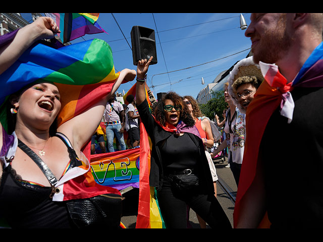 Pride Canal Parade 2022 в Амстердаме. Фоторепортаж