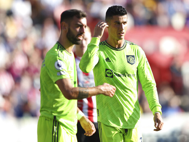 Сенсация чемпионата Англии. "Брентфорд" разгромил "Манчестер Юнайтед".