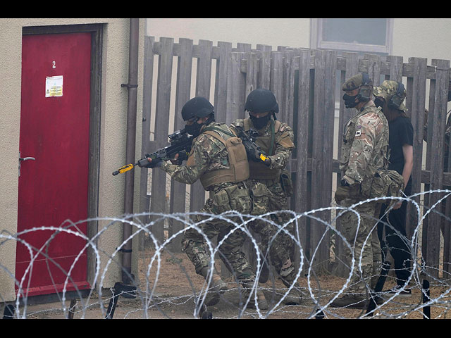 Украинские военные проходят подготовку в Англии. Фоторепортаж