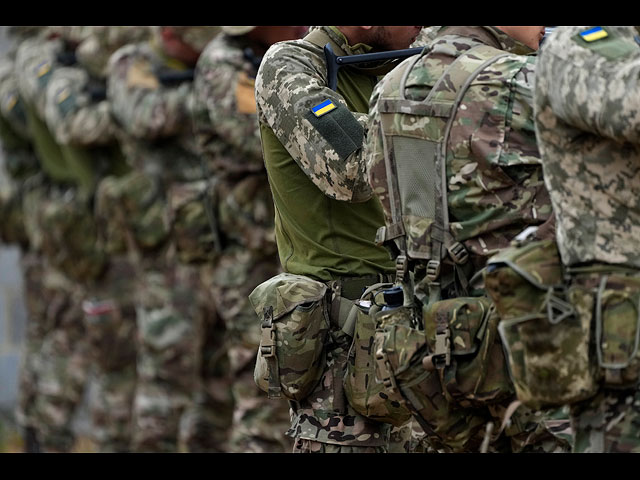 Украинские военные проходят подготовку в Англии. Фоторепортаж