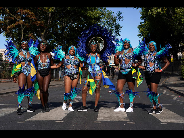 Карнавал Notting Hill в Лондоне: впервые за три года. Фоторепортаж